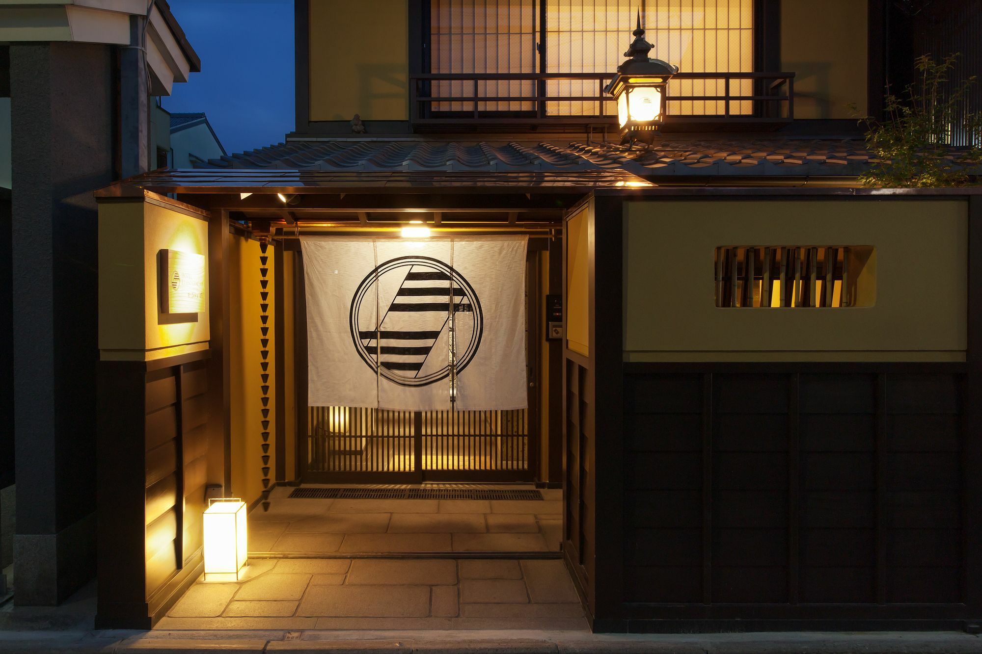 Ethnography - Gion Shinmonzen Kyōto
